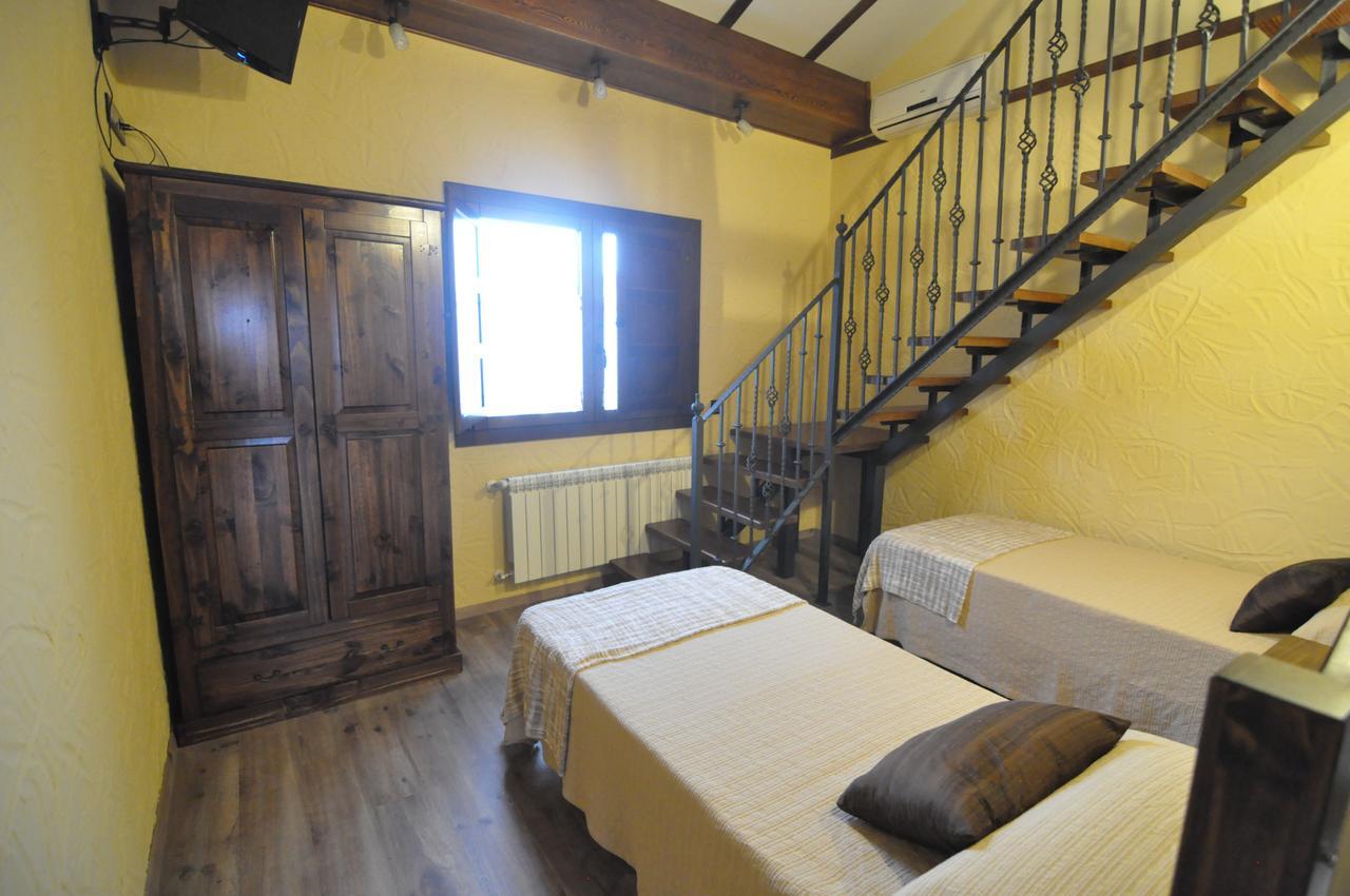 Via Caparra Superior Guest House Oliva de Plasencia Luaran gambar