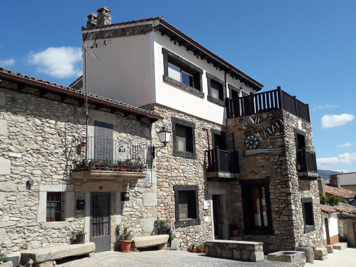 Via Caparra Superior Guest House Oliva de Plasencia Luaran gambar